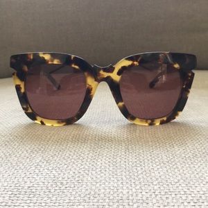 Pared Pools & Palms tortoise shell/gold sunglasses